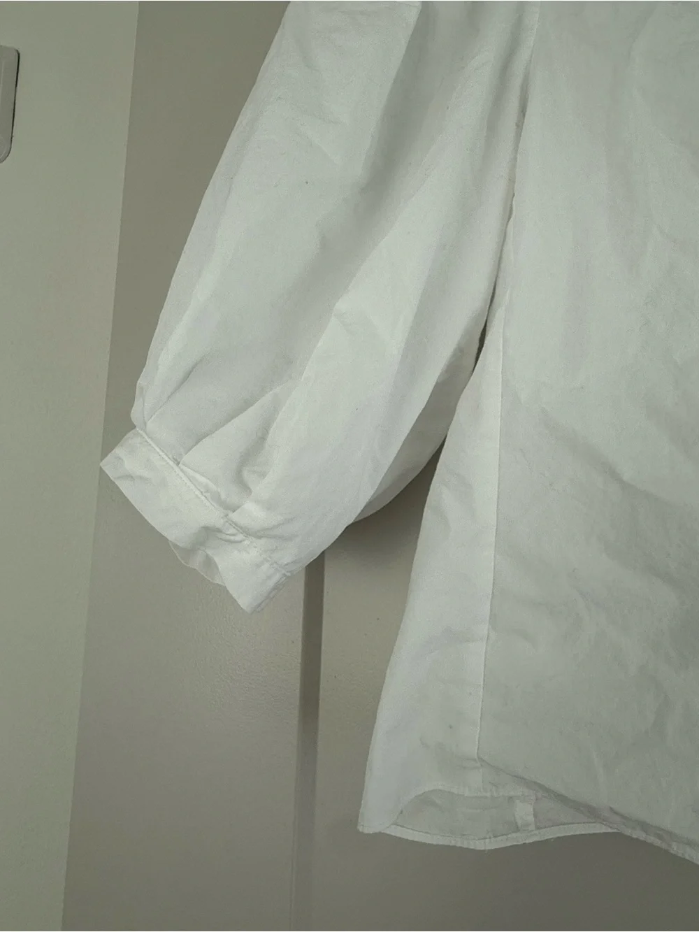 Zara White Cotton Puff Sleeve Blouse Collarless Button Front Size XS